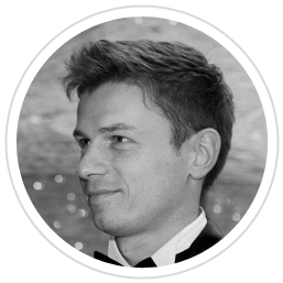 Другое детство: Писатель Сергей Хазов-Кассиа о подростках с нетрадиционной сексуальной ориентацией. Изображение №1.
