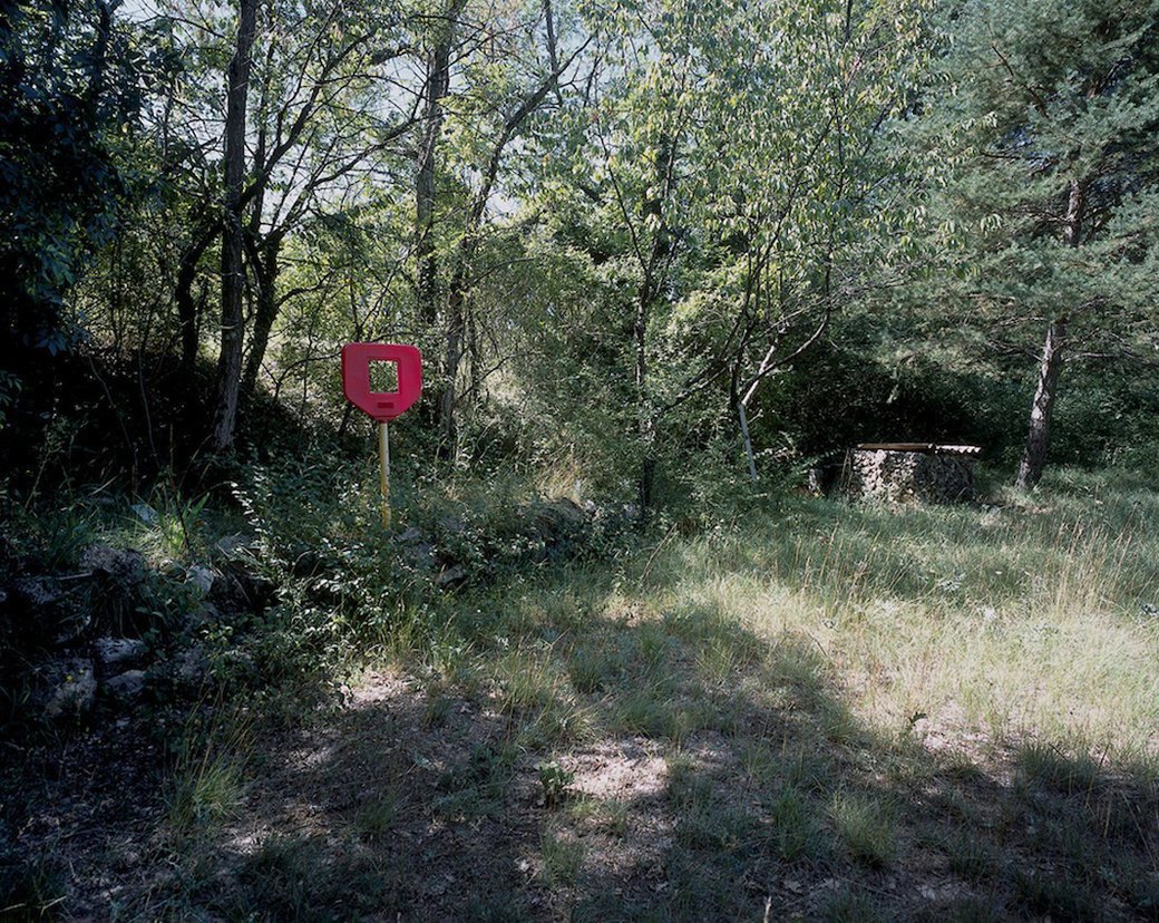 Фотограф Крис Таббс 10 лет снимает баскетбольные кольца по всему миру. Изображение № 10.