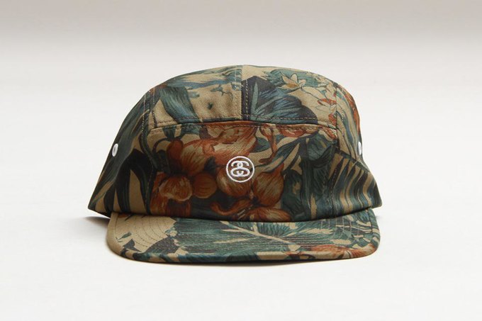 Марка Stussy Deluxe представила новую коллекцию головных уборов. Изображение № 2.
