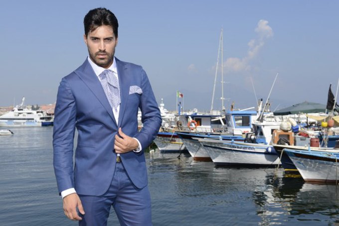 Итальянское ателье предложило бесплатно одеть российских политиков, попавших под санкции. Изображение № 1.