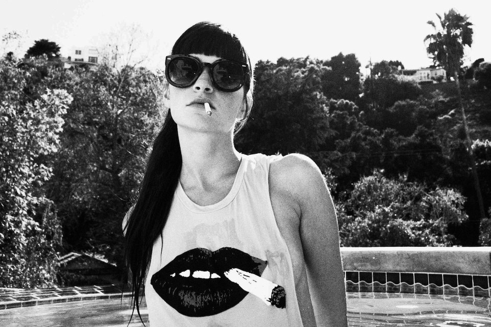 Марка Married to the Mob опубликовала откровенный лукбук новой коллекции. Изображение № 17.