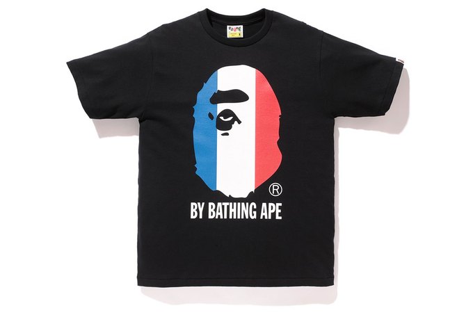 Марка A Bathing Ape представила коллекцию, посвящённую чемпионату мира по футболу в Бразилии. Изображение № 8.