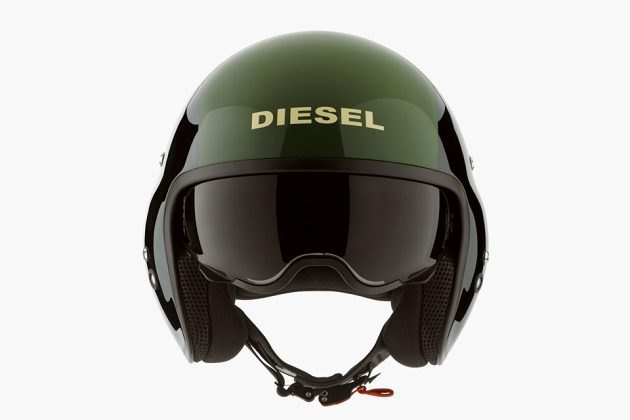 Марка Diesel представила коллекцию мотошлемов. Изображение № 3.
