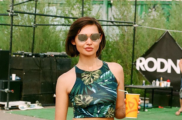 Девушки в городе: Фоторепортаж с фестиваля Outline. Изображение № 12.