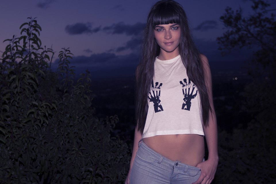 Марка Married to the Mob опубликовала откровенный лукбук новой коллекции. Изображение № 14.