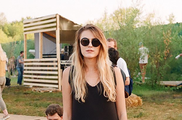 Девушки в городе: Фоторепортаж с фестиваля Outline. Изображение № 14.