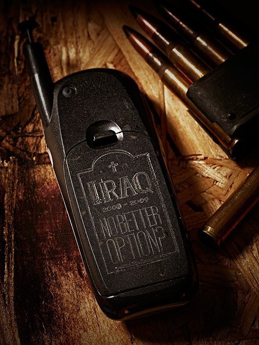 Killing for Peace: Гравировки на телефонах американских солдат. Изображение № 10.