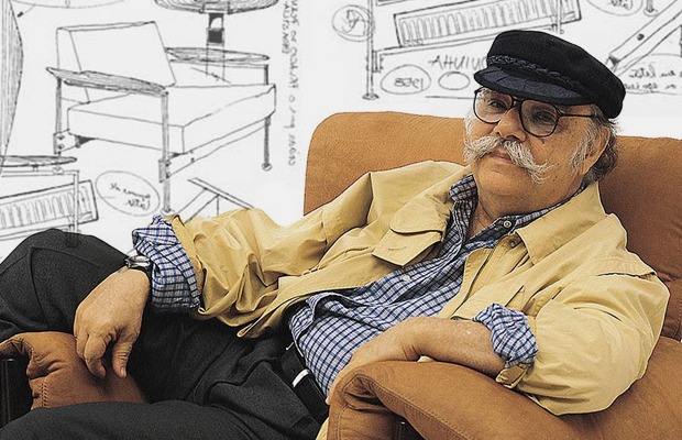 Documenting Brazil's most famous
designer