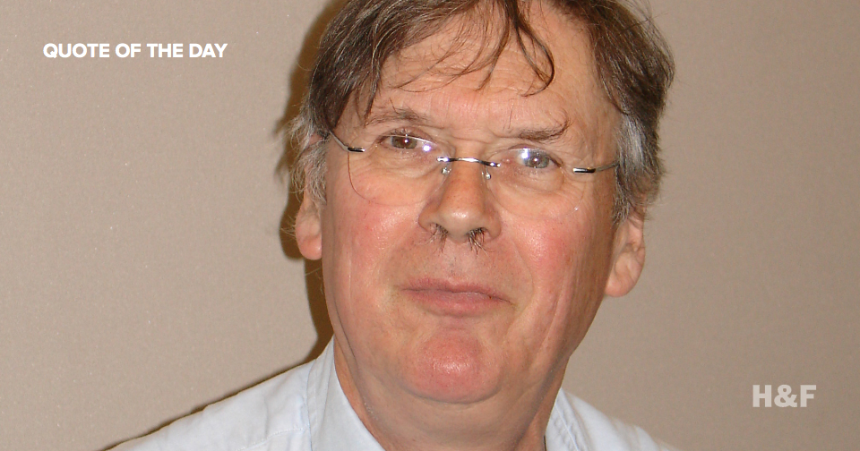 Nobel Prize winner Tim Hunt says "girl" scientists are always falling in love and crying, apologizes