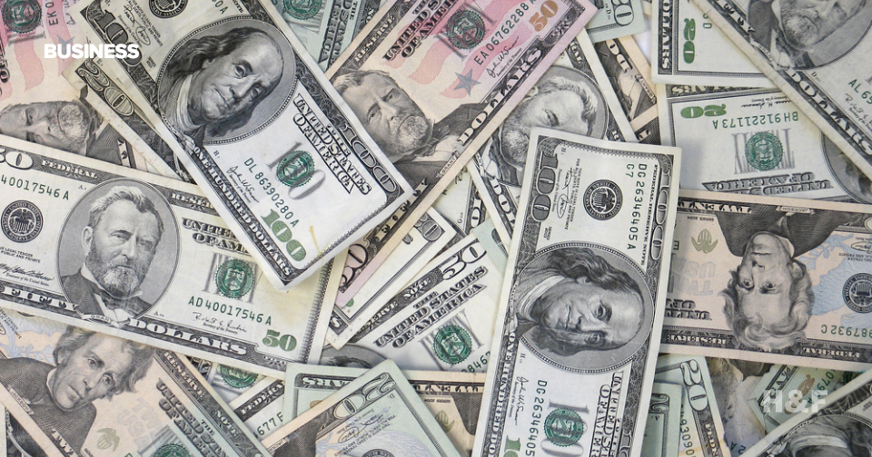 SEC mandates disclosure of the pay ratio between CEOs and workers