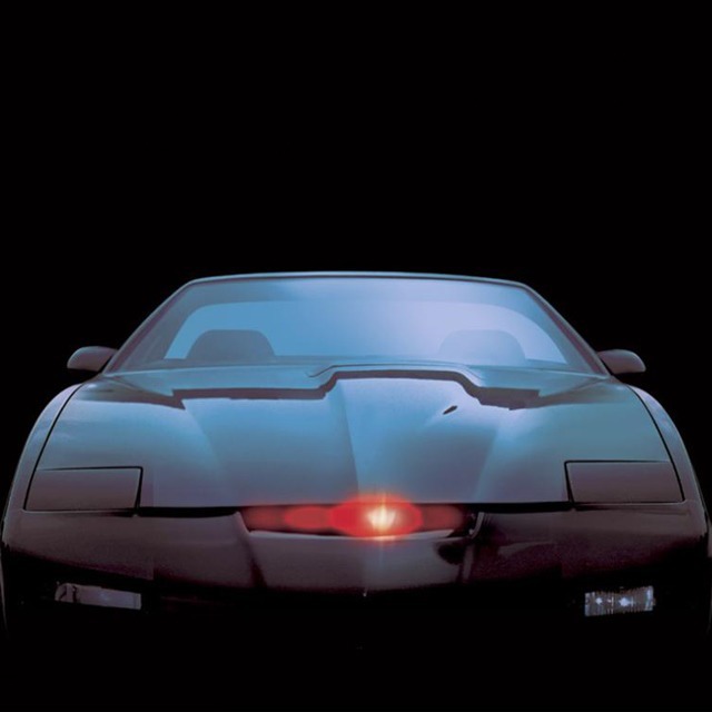 Дэвид Хассельхофф и машина KITT из «Рыцаря дорог» снялись в рекламе ...