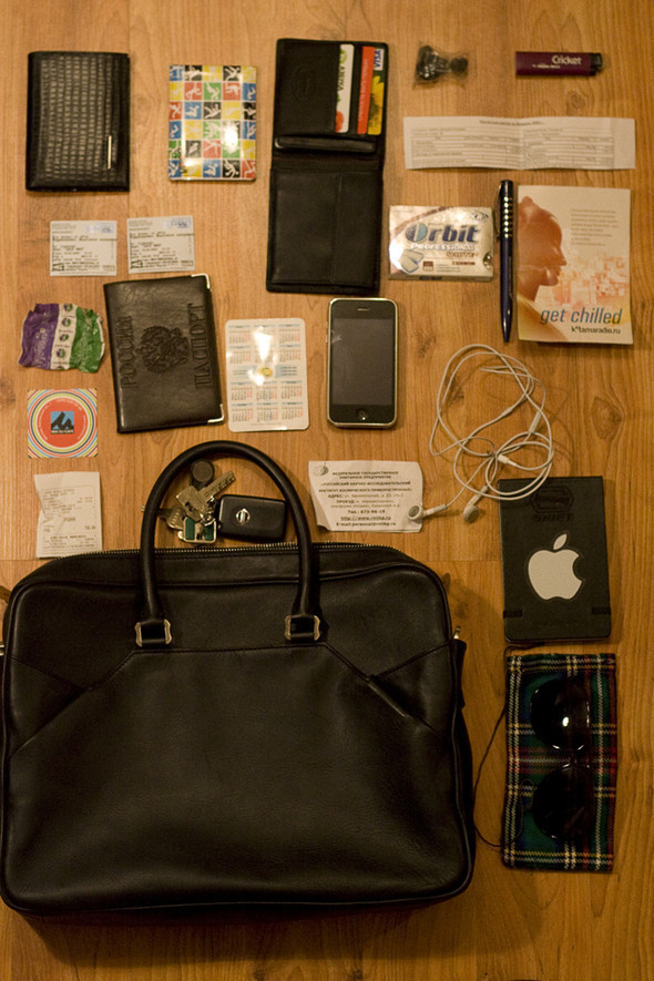 Look at Me: What's in your bag? Часть 2. Изображение № 20.