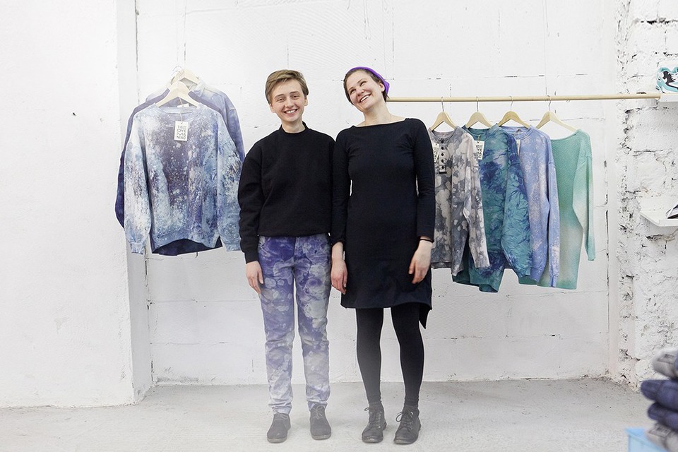 Окрашено: Как Tie-Dye Maniac делают бизнес на старой одежде — Свое место translation missing: ru.desktop.posts.titles.on The Village