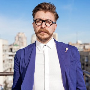 Внешний вид (Киев): Роман Гавриш, управляющий партнёр агентства Аimbulance — Внешний вид translation missing: ru.desktop.posts.titles.on The Village