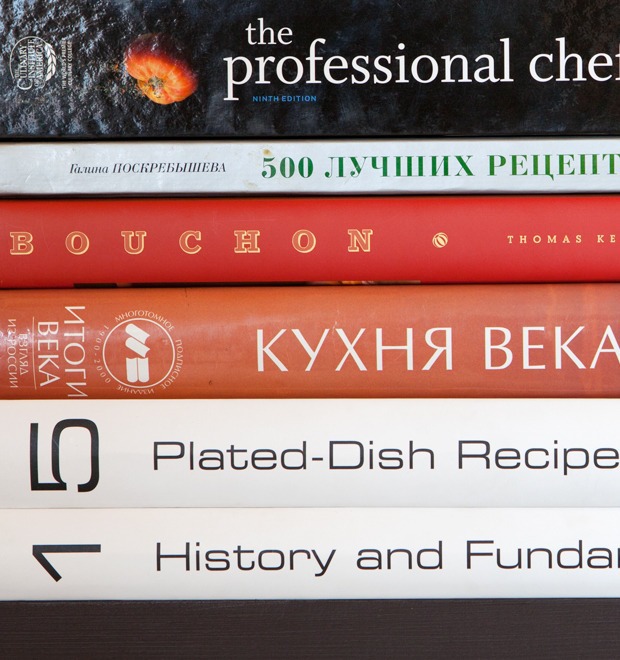 Кулинарное чтиво: Ресторатор Екатерина Дроздова о 10 книгах — Кухня translation missing: ru.desktop.posts.titles.on The Village