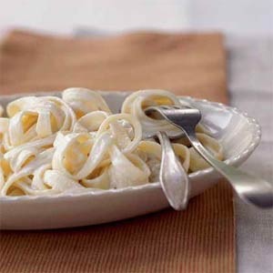 Tagliatelle alla panna – Тальятелле со сливочным соусом — Рецепты читателей на The Village