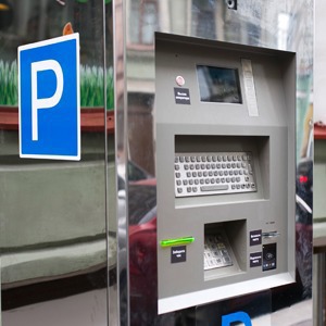 Как работает платная парковка на Караванной улице — Фоторепортаж на The Village