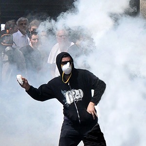 Как у них: Чего требуют на митингах жители Афин, Минска, Тель-Авива и Гонконга — Как у них translation missing: ru.desktop.posts.titles.on The Village