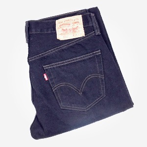 Лучше меньше: Где покупать джинсы Levi's 501 Original — Лучше меньше на The Village