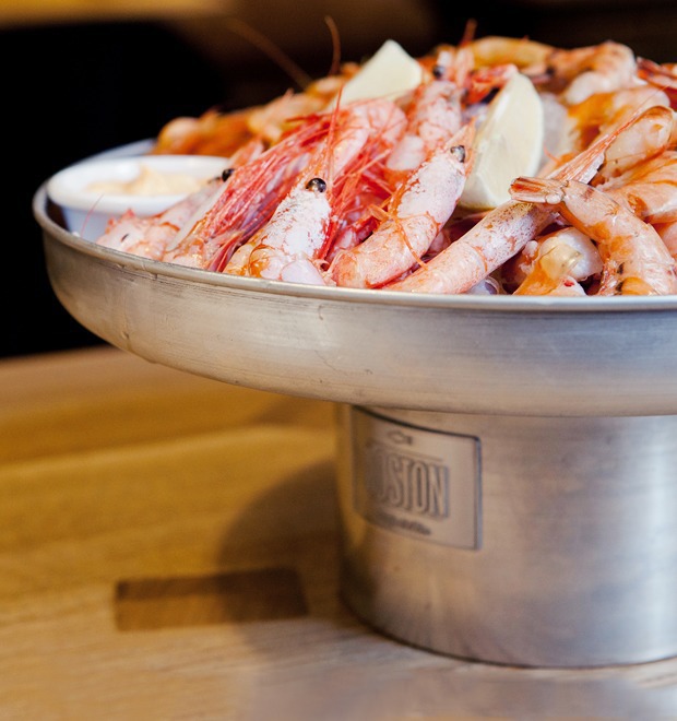 Boston Seafood & Bar — Новое место на The Village