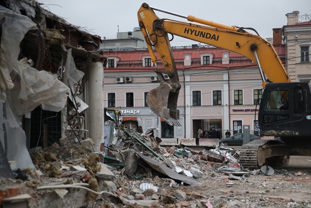 Под ковш: Что происходит с павильонами в Москве — Истории translation missing: ru.desktop.posts.titles.on The Village