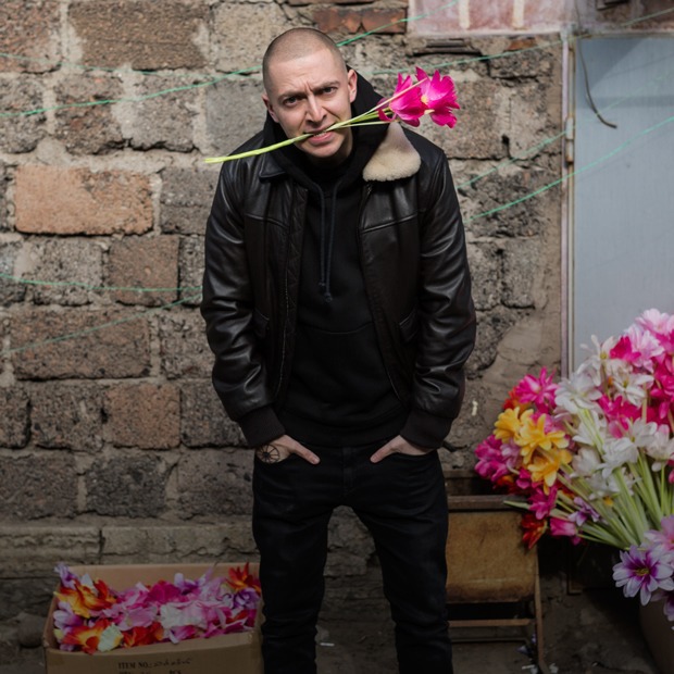 Oxxxymiron — о дворах Лиговского проспекта и центре русской рэп-культуры — Любимое место translation missing: ru.desktop.posts.titles.on The Village