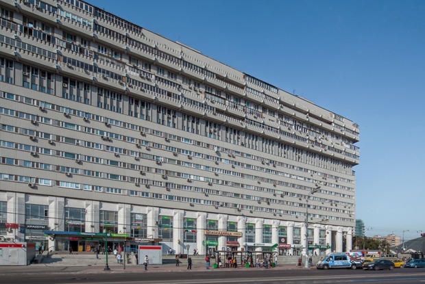 Как живётся в самых необычных домах Москвы и Петербурга — Где ты живёшь translation missing: ru.desktop.posts.titles.on The Village