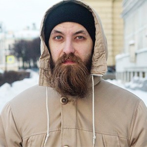 Внешний вид: Роман Паринов, рок-музыкант — Внешний вид на The Village