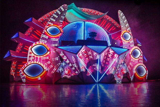 Опера на Мясницкой, Виктор Цой в парке Горького, концерт Shpongle и ещё 17 событий — Выходные в городе на The Village