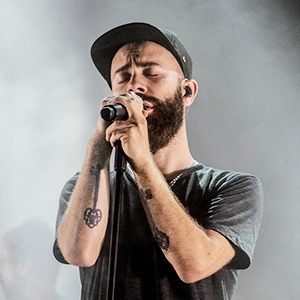 Woodkid: «Я чувствую боль российских подростков» — Weekend на Look At Me