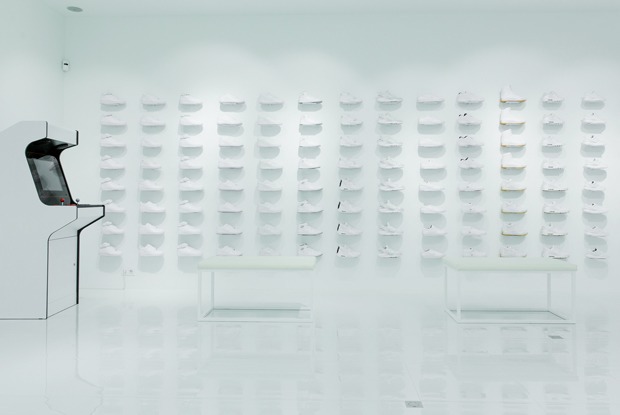 Sneaker White на Покровке — Магазины на The Village