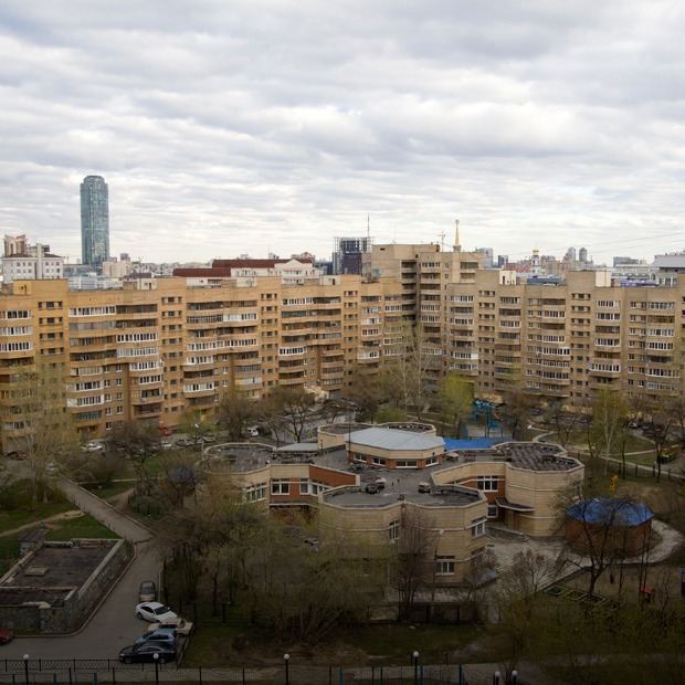 «Я живу в квартире архитектора, который построил дом и район» — Где ты живёшь на The Village