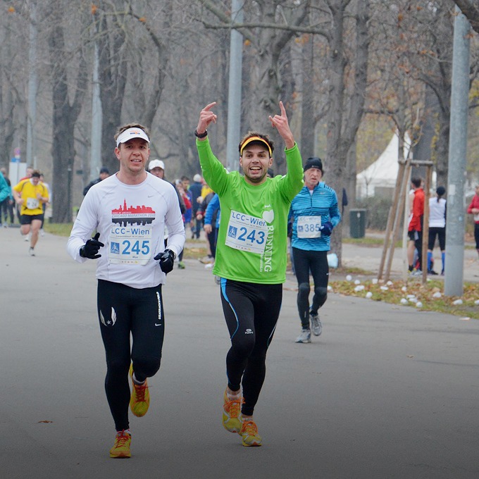 ILOVERUNNING: Как заработать, заставляя других бегать — Свое место на The Village