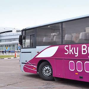 Билеты на автобус Sky Bus начали продавать через интернет — Ситуация на The Village