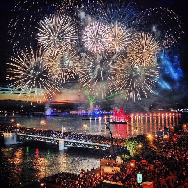 Выпускной-2014
в снимках Instagram. Изображение № 7.