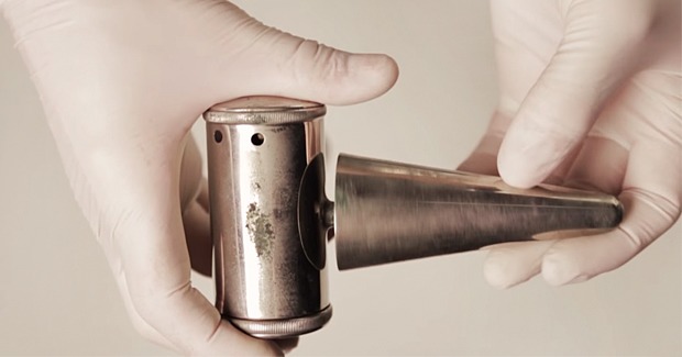 Фаллоимитатор Истории