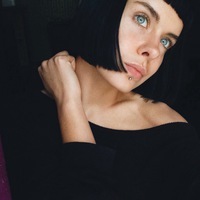 1373746 1373746