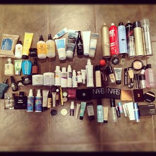 Избегайте контакта с воздухом для сохранения качества косметических средств