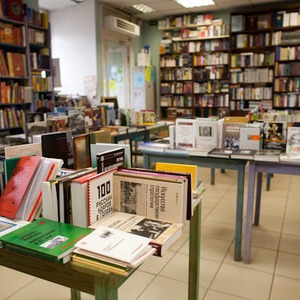 Книжный мир: 5 новых книжных магазинов в Петербурге — Магазины на The Village