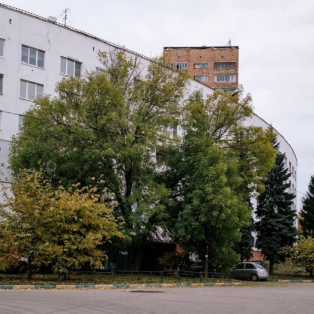 Я живу в белом радиусном доме на Федоровского — Где ты живёшь на The Village