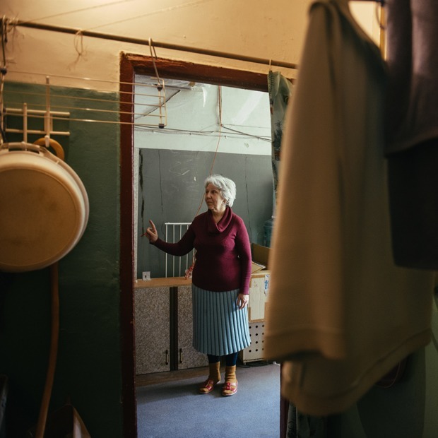 Как живется в по-настоящему ветхих пятиэтажках — Фоторепортаж на The Village
