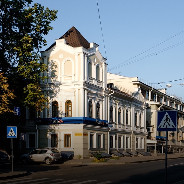 Я работаю под сводами старообрядческой молельни — Где ты работаешь на The Village