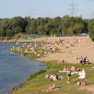 Лучше поздно, чем никогда: Восемь московских пляжей — Гид The Village на The Village