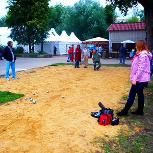 В парке Горького открылась площадка для петанка — Парк Горького на The Village