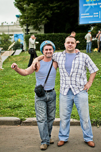 Фоторепортаж: День ВДВ в парке Горького. Изображение № 40.