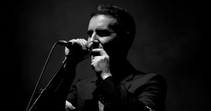 Похоже, Бэнкси — это Роберт Дель Ная из группы Massive Attack — Wonderzine