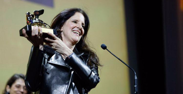 Фильм «Вся красота и кровопролитие» Лоры Пойтрас получил «Золотого льва ...